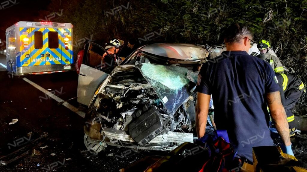 Accidente en la autopista Vallarta-Las Varas deja dos fallecidos