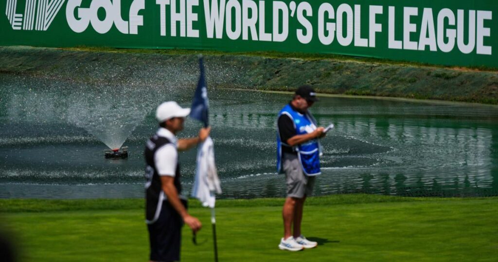 El líder de LIV Golf asegura que el espectáculo continuará a pesar de la incertidumbre sobre la financiación saudí.