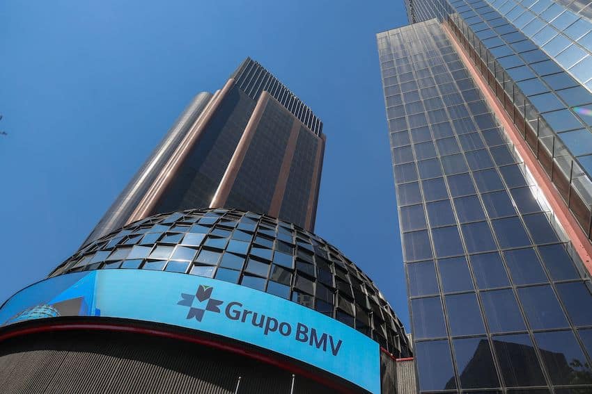 FMI mejora la proyección de crecimiento de México, pero recorta las expectativas globales