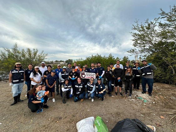 Mazatlán recoge más de 1,700 sacos de basura en una jornada de limpieza en Infiernillo y sus colonias vecinas