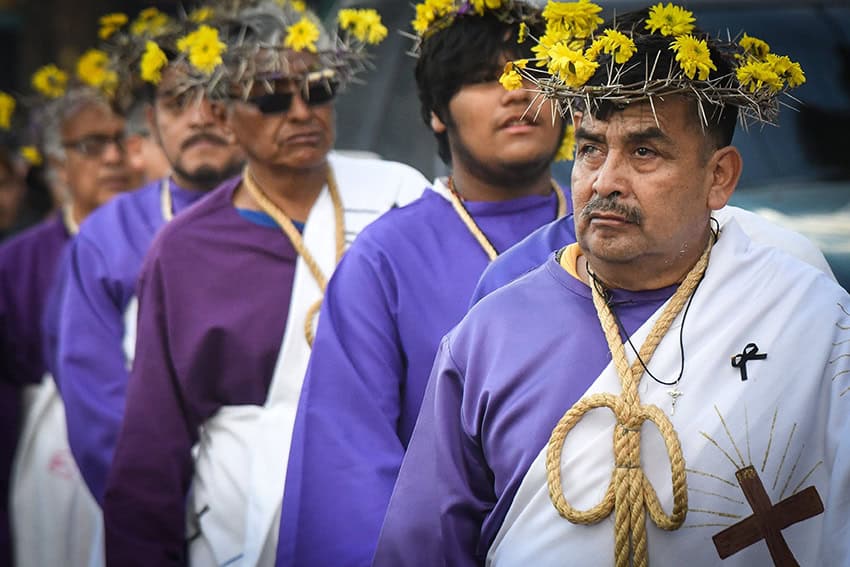 Resumen semanal de México: Una reprimenda de la ONU, un auge en las exportaciones y un Passion Play histórico