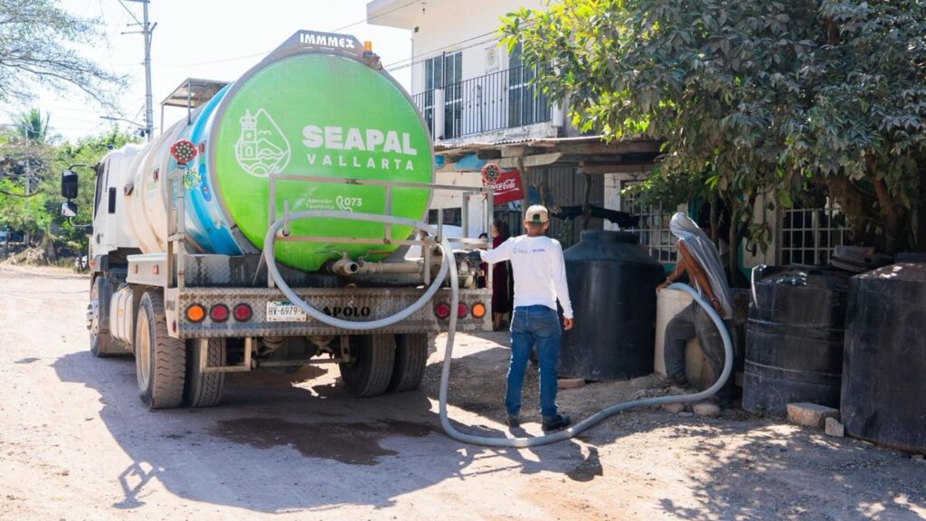 SEAPAL Vallarta logra estabilizar los niveles de agua, pero la presión sigue baja en áreas elevadas